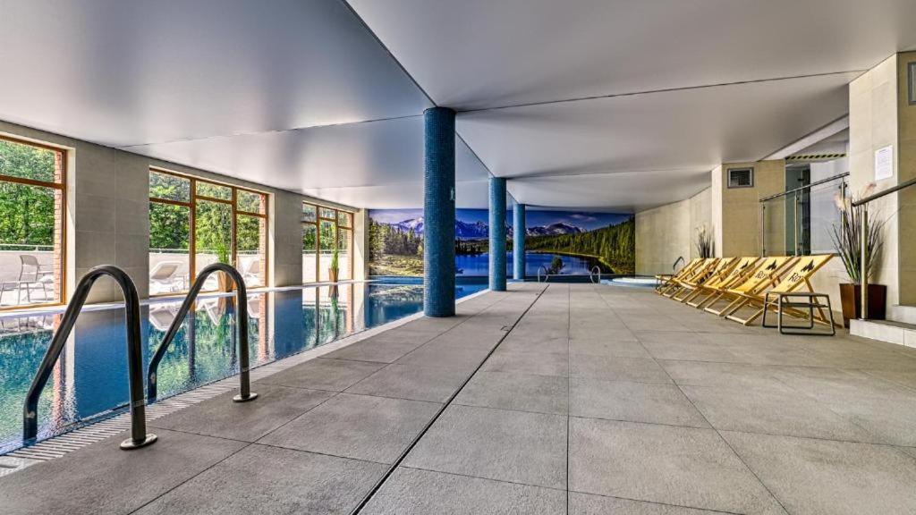 Royal Prestige Collection Z Prywatnym Jacuzzi - Stone Hill Resort Z Basenem I Saunami Szklarska Poreba Luaran gambar